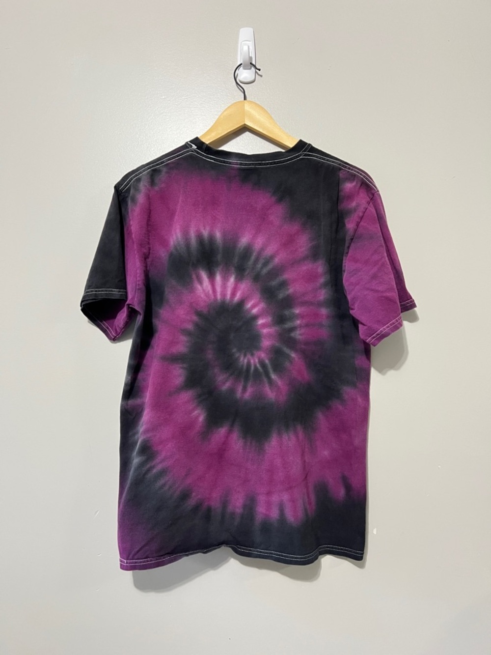 Broken Promises X Casper Graphic T-Shirt Size Medium Unisex Casual 90's Grunge - Picture 3 of 10